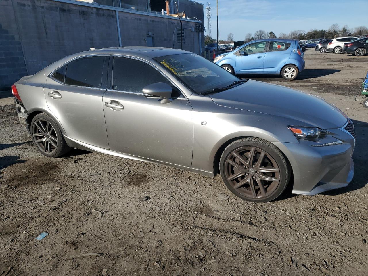 2016 Lexus IS - Image 4