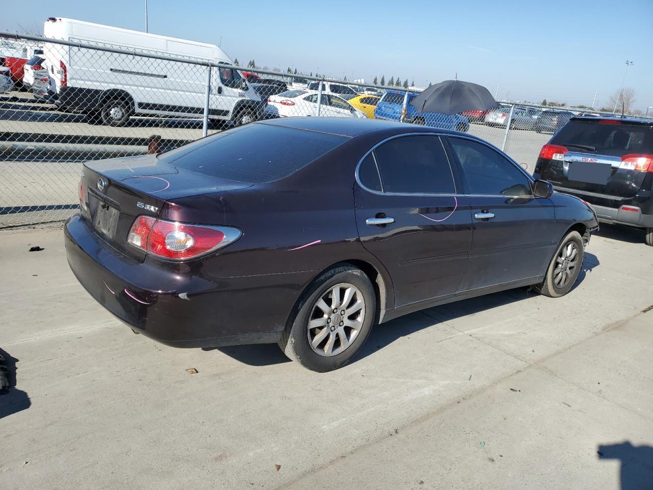 2004 Lexus ES - Image 3