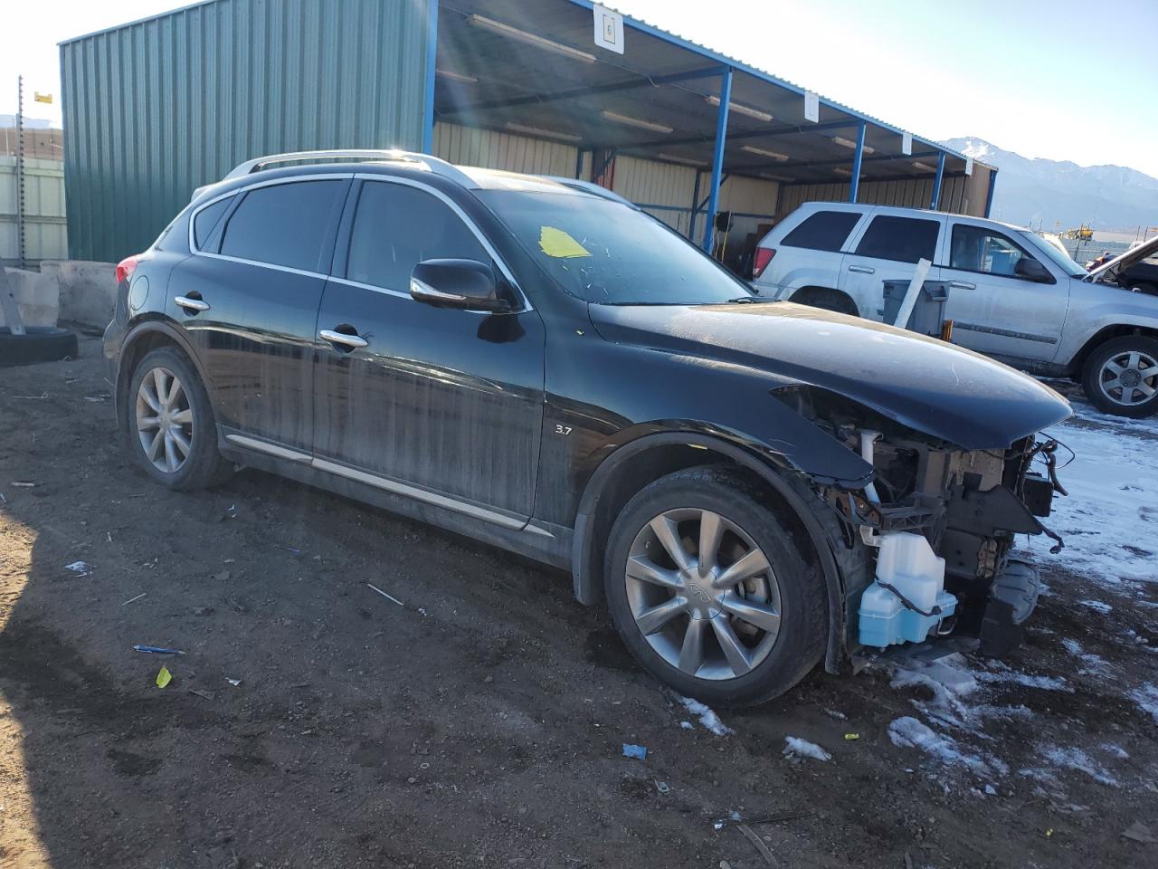 2017 Infiniti QX50 - Image 4