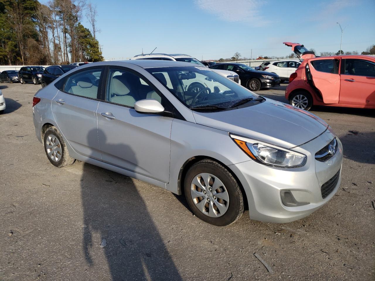 VIN KMHCT4AE7HU291117 2017 HYUNDAI ACCENT no.4