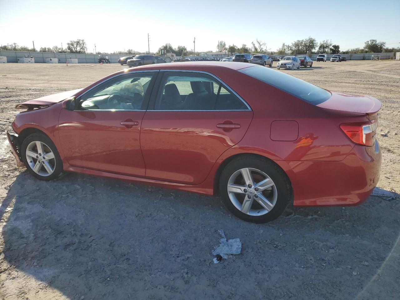 2014 Toyota Camry - Image 2