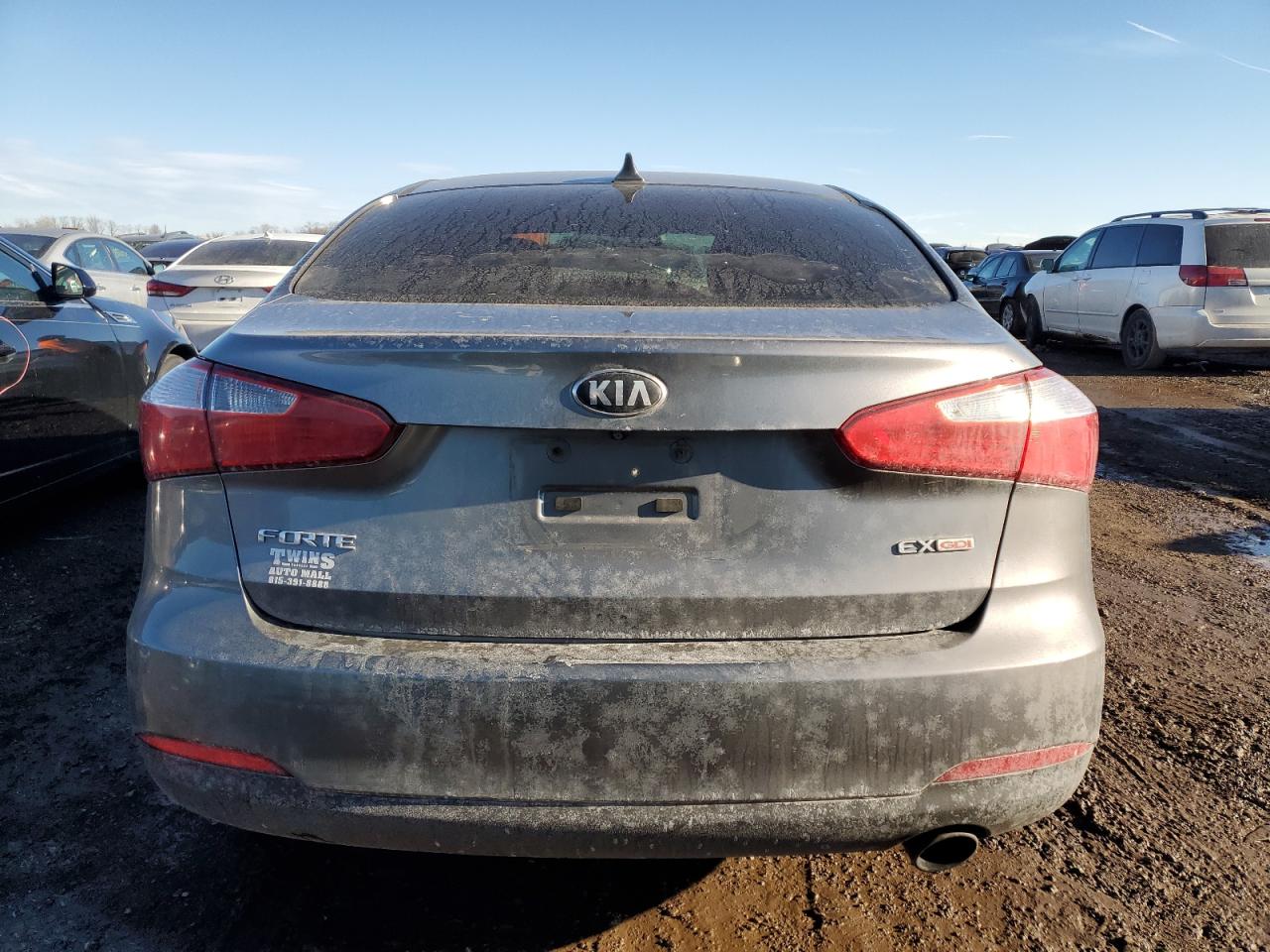 2015 Kia Forte - Image 6