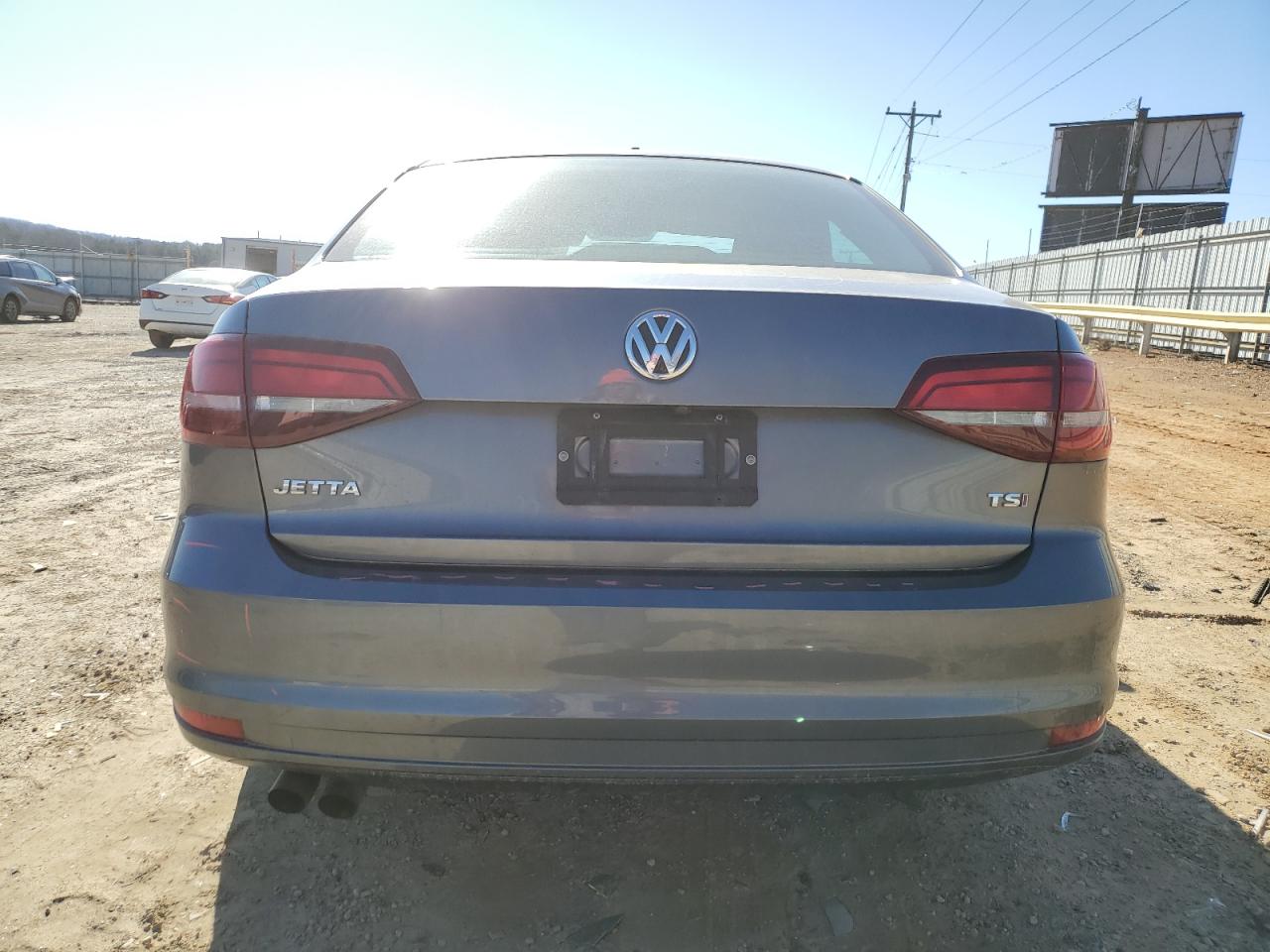2017 Volkswagen Jetta - Image 6