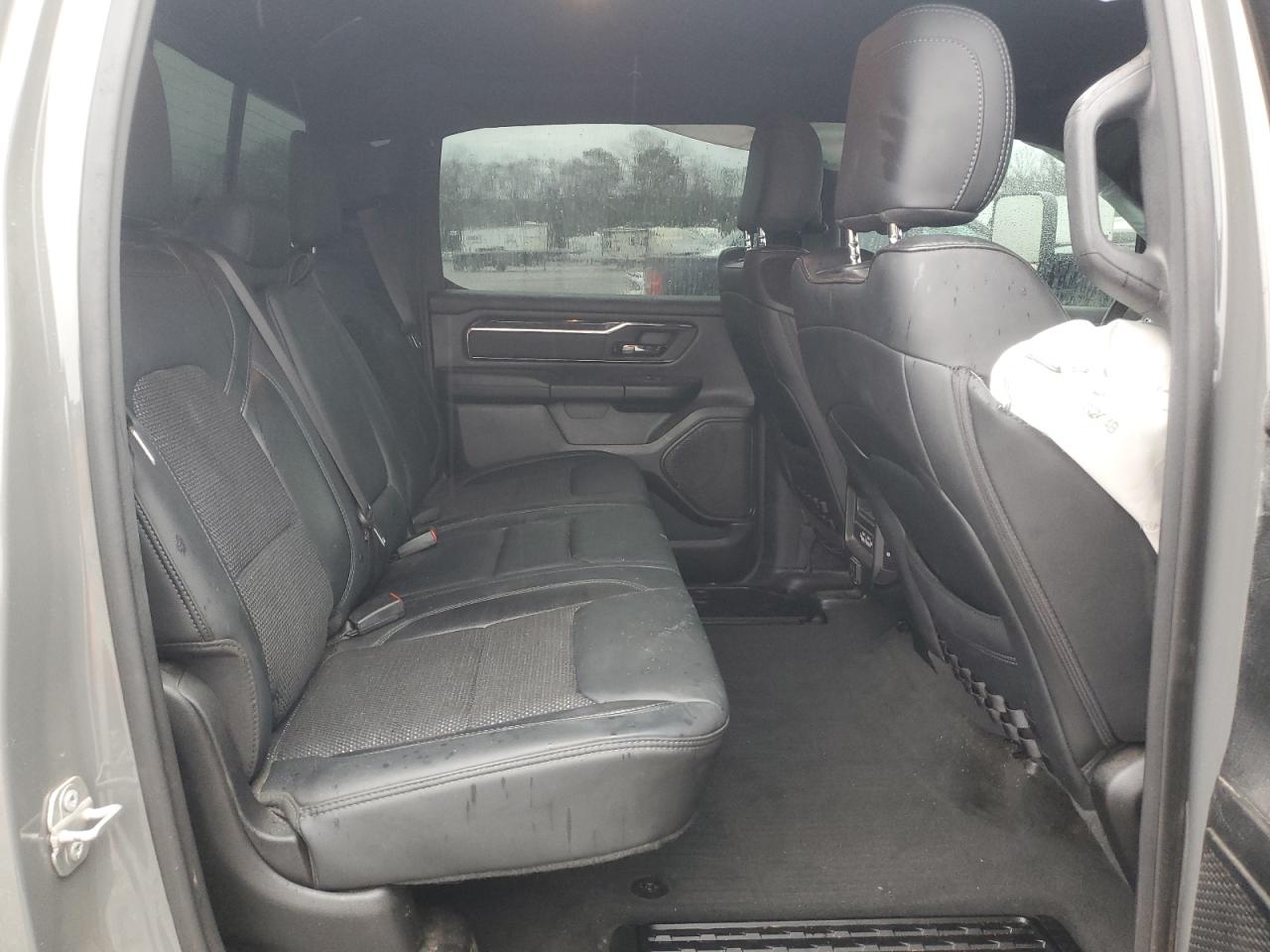 2020 RAM 1500 - Image 10