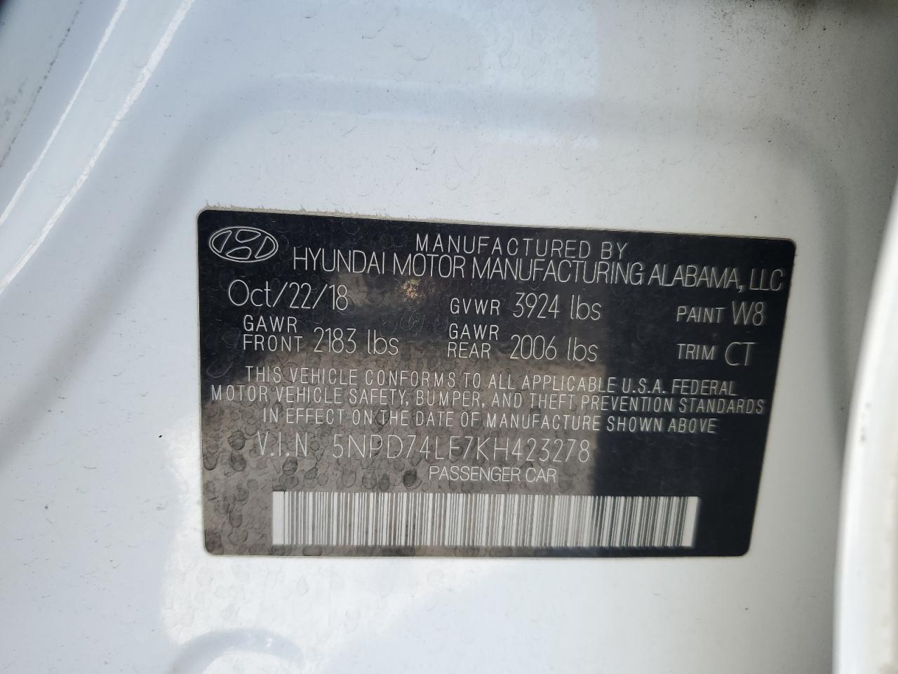 2019 Hyundai Elantra - Image 12