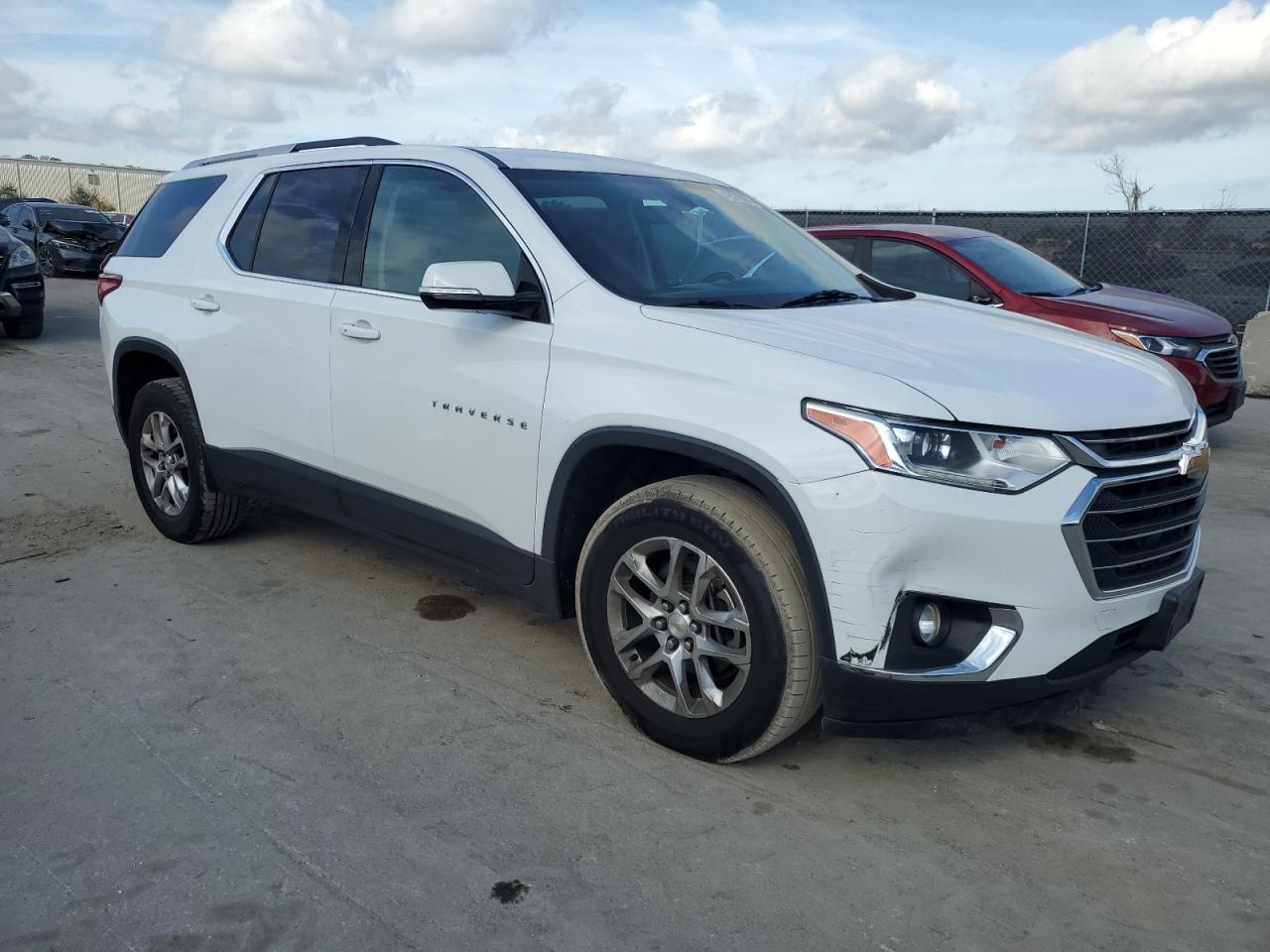 2018 Chevrolet Traverse - Image 4
