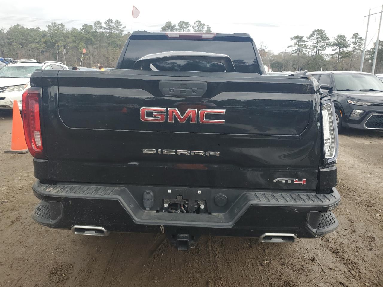 2021 GMC Sierra - Image 6