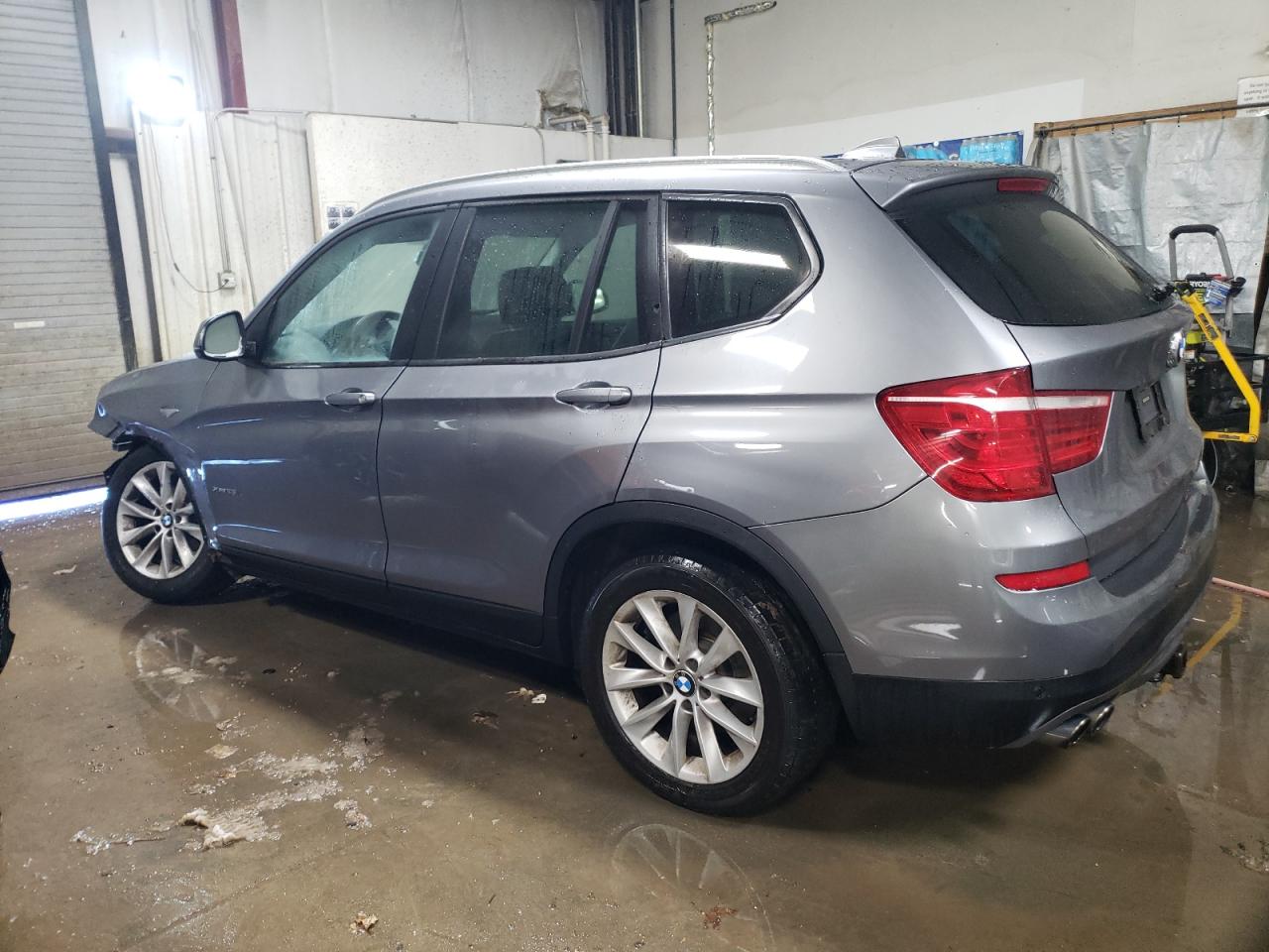 2016 BMW X3 - Image 2
