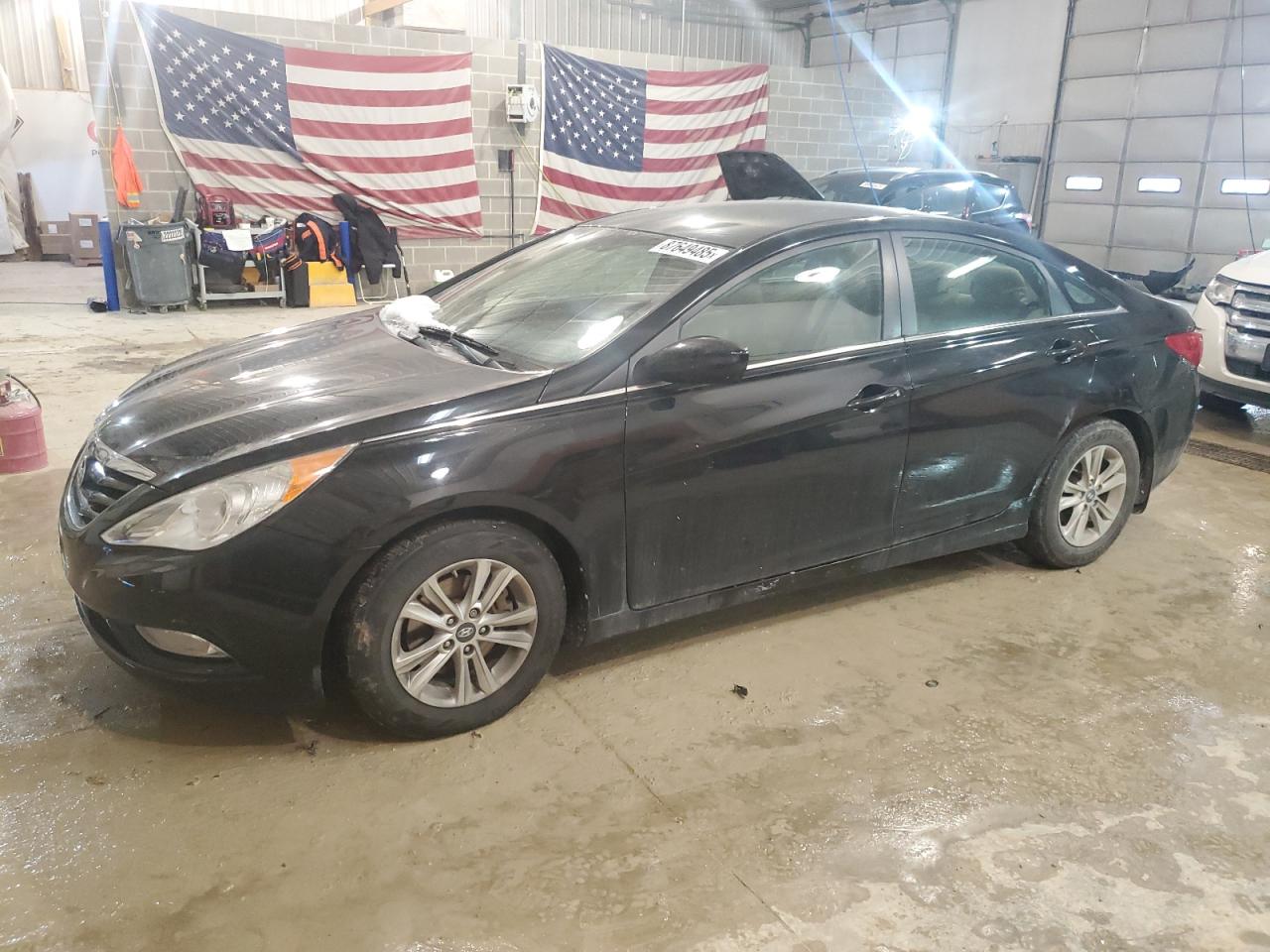 2013 Hyundai Sonata - Image 1