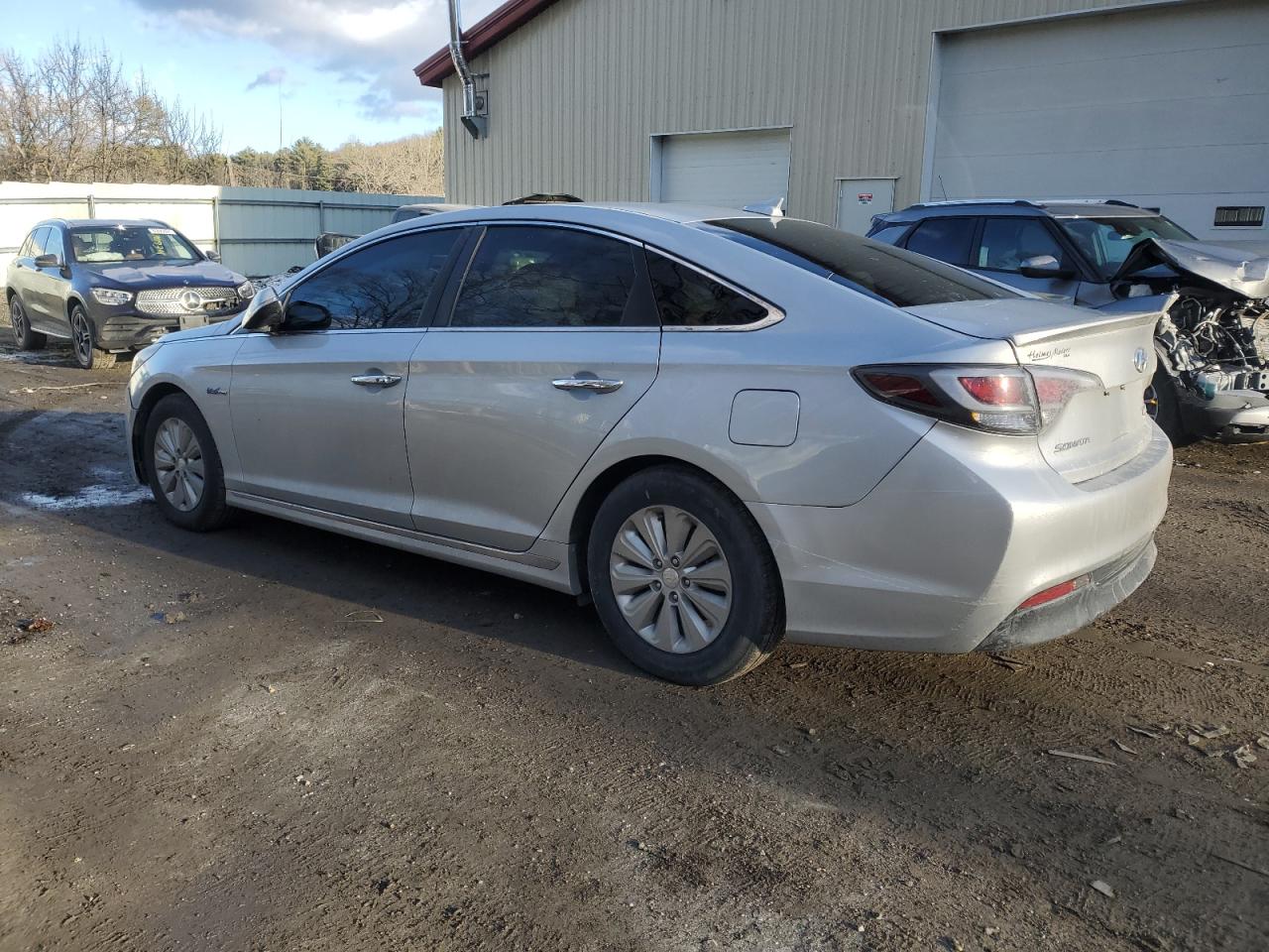 VIN KMHE24L13GA012011 2016 HYUNDAI SONATA no.2