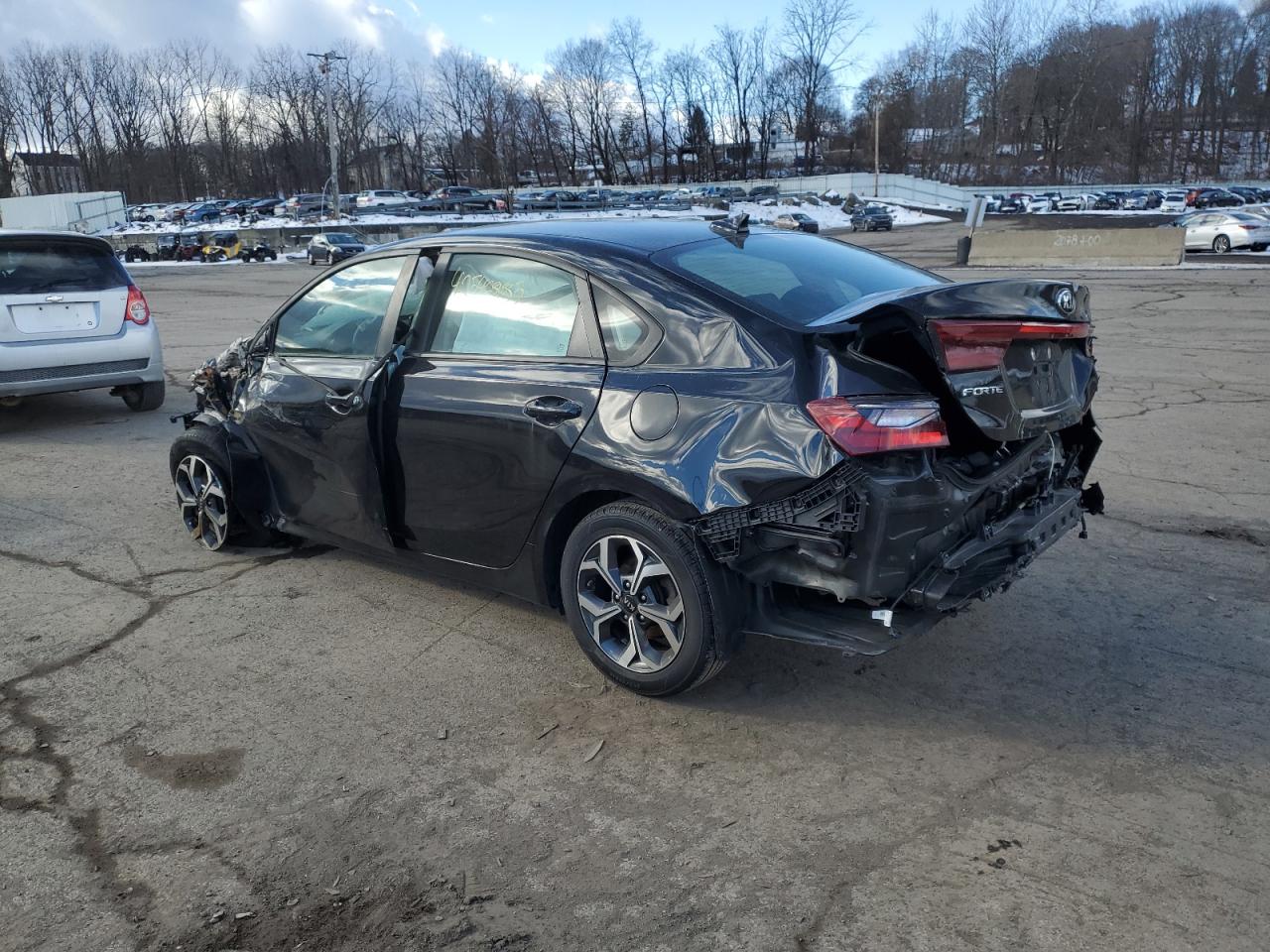2019 Kia Forte - Image 2