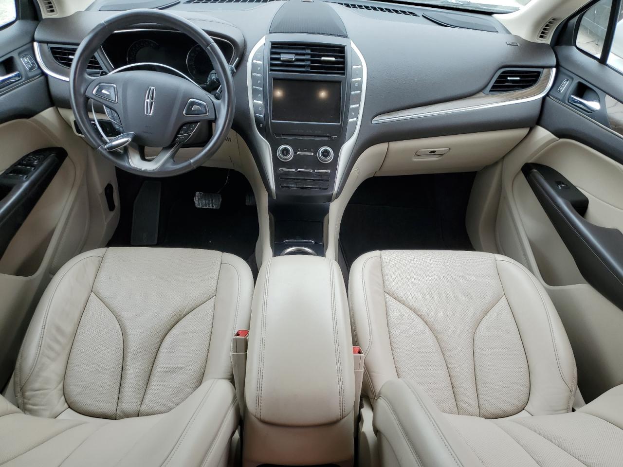 2019 Lincoln MKC - Image 8