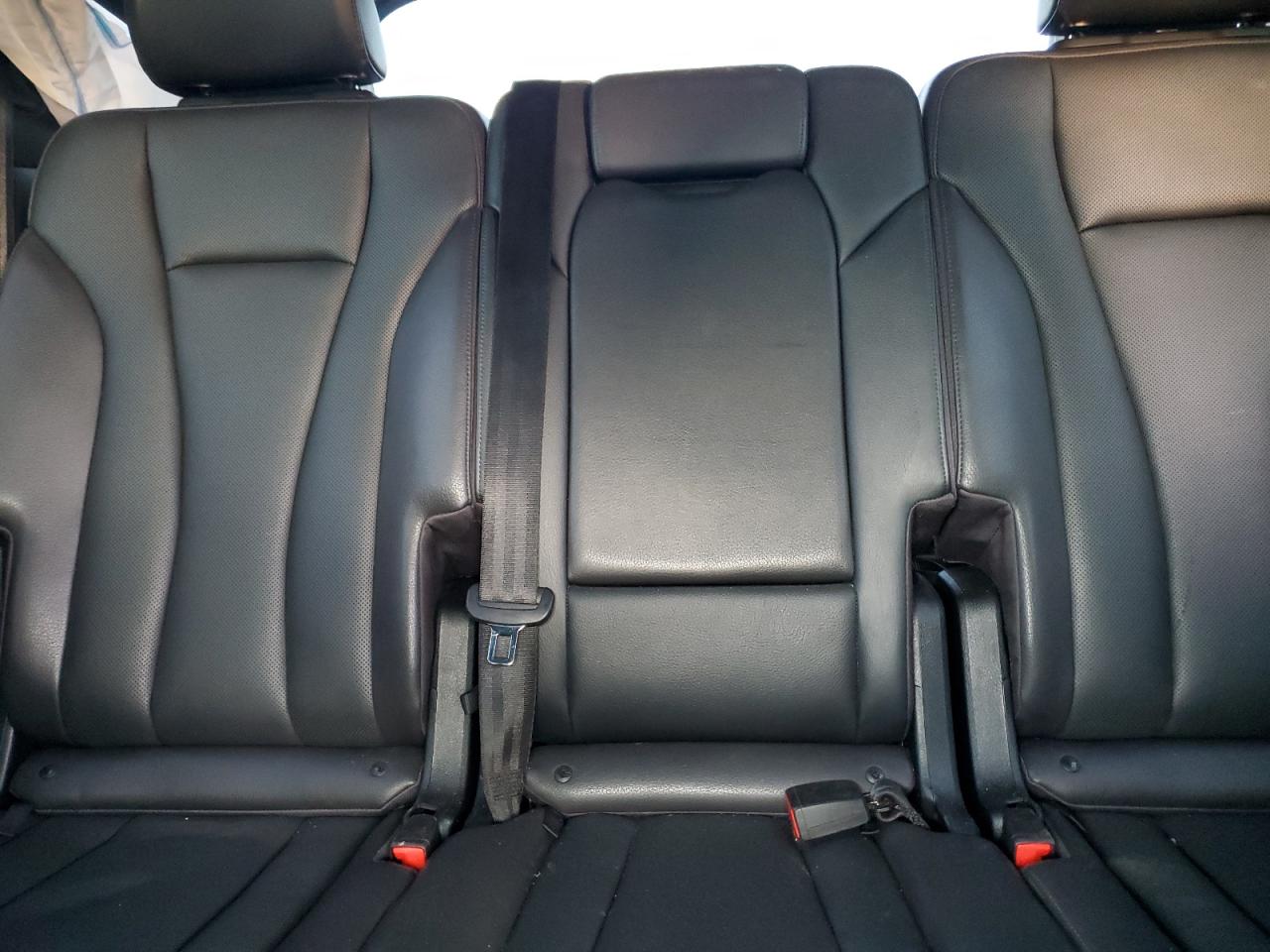 2017 Audi Q7 - Image 10