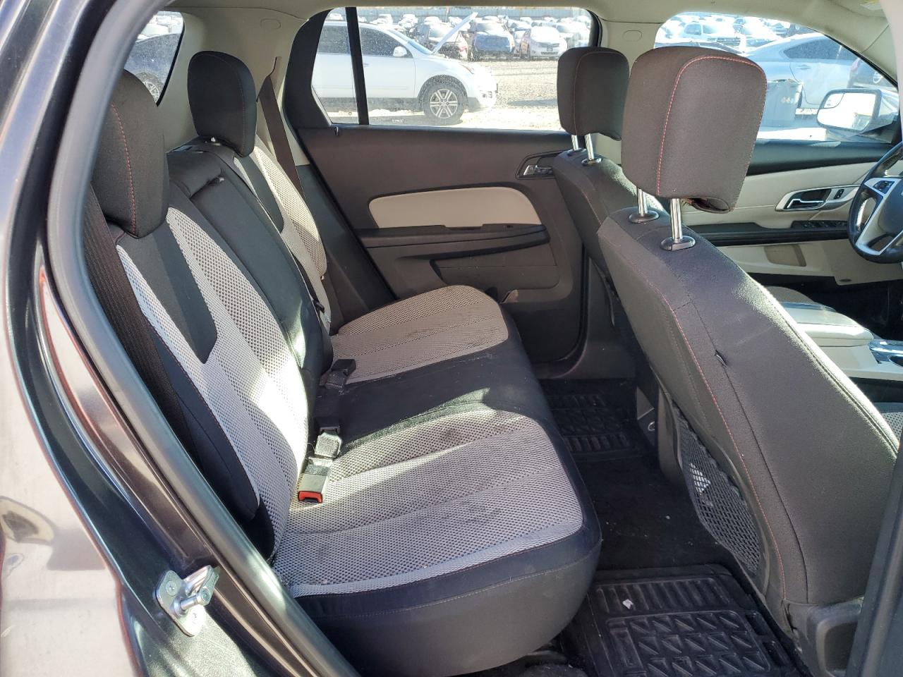 2014 GMC Terrain - Image 11