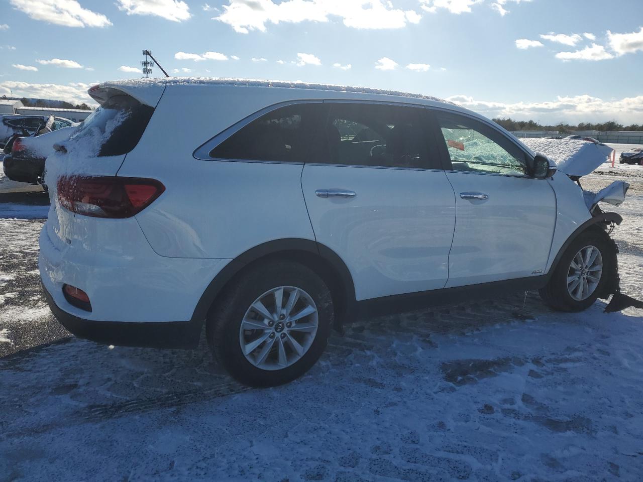 2019 Kia Sorento - Image 3