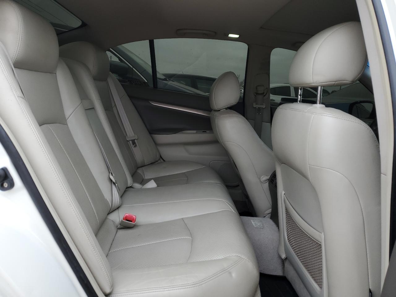 2011 Infiniti G - Image 10