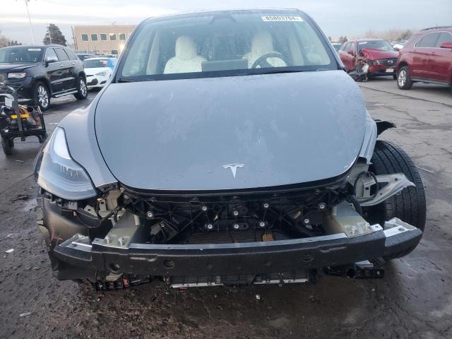  TESLA MODEL Y 2024 Szary