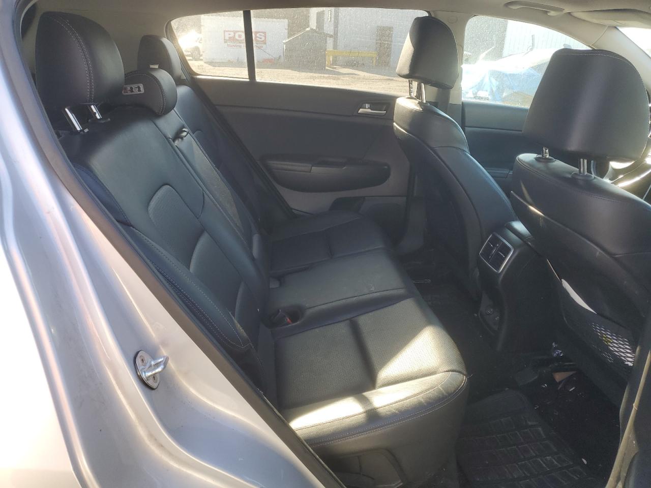 2017 Kia Sportage - Image 11