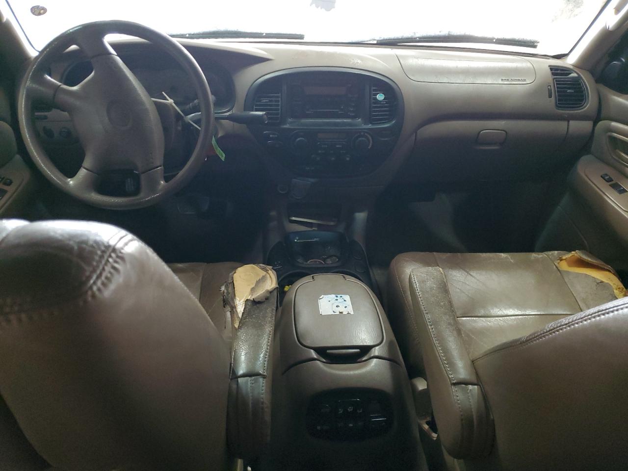 2002 Toyota Sequoia - Image 8