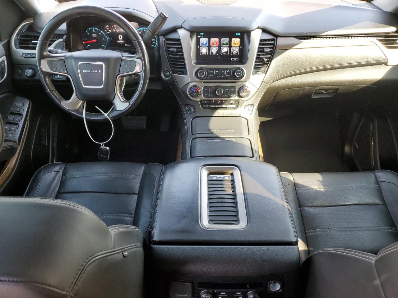 2019 GMC Yukon - Image 8