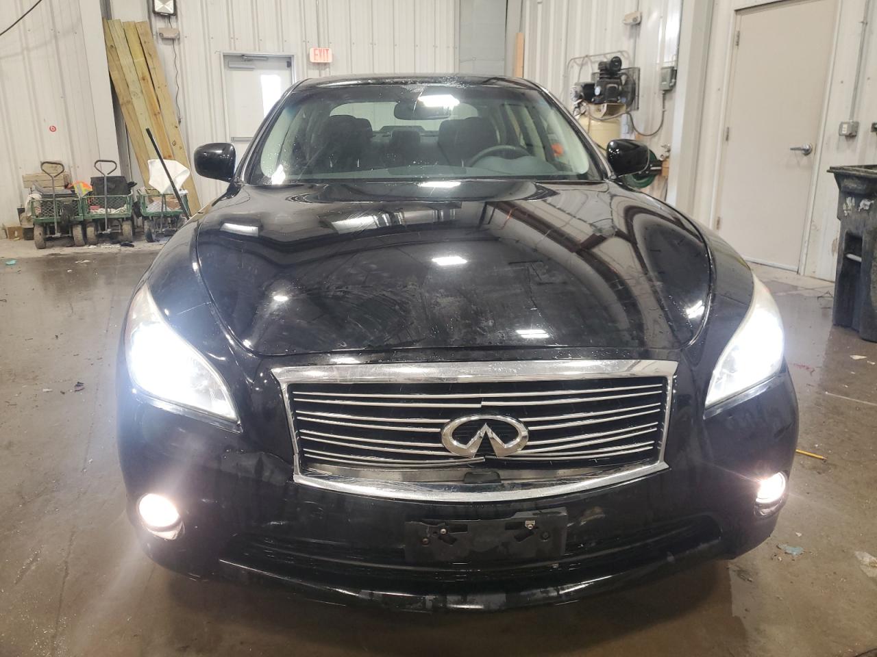 2013 Infiniti M - Image 5