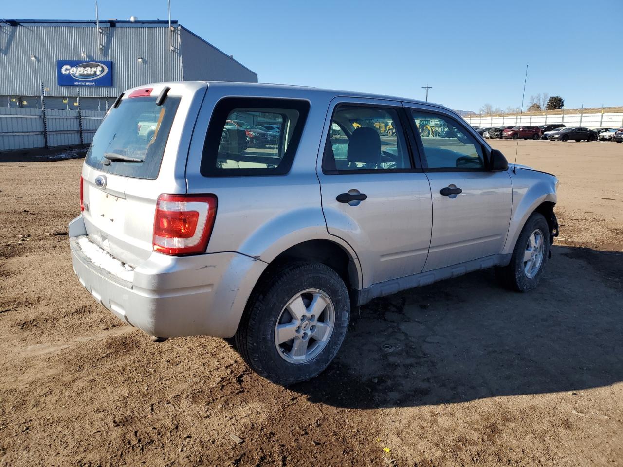 2011 Ford Escape - Image 3