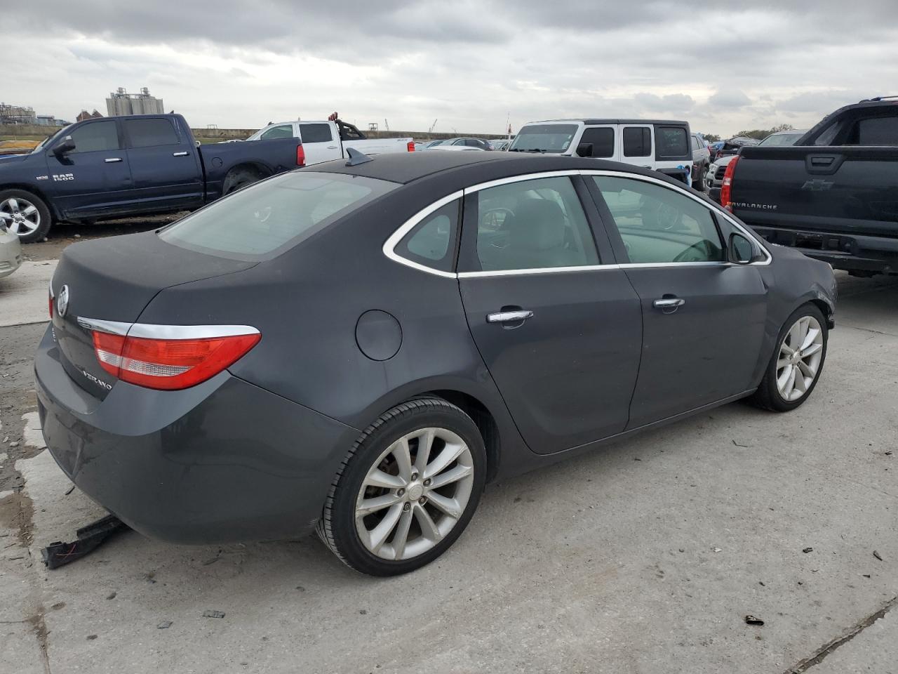 2012 Buick Verano - Image 3