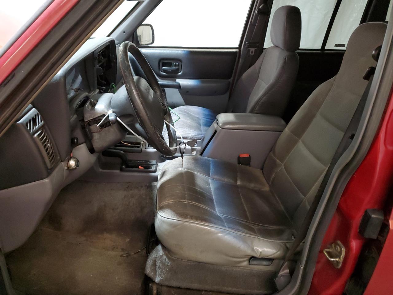 1998 Jeep Cherokee - Image 7
