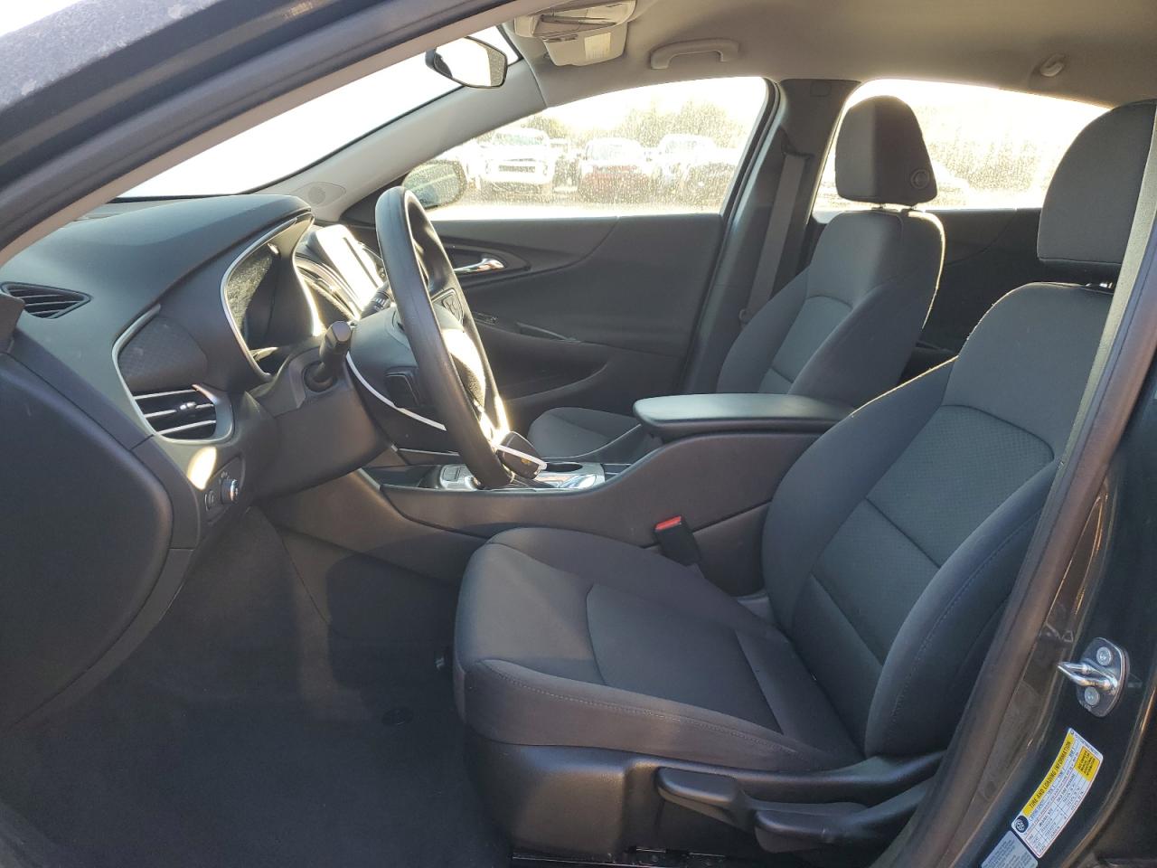 2017 Chevrolet Malibu - Image 7