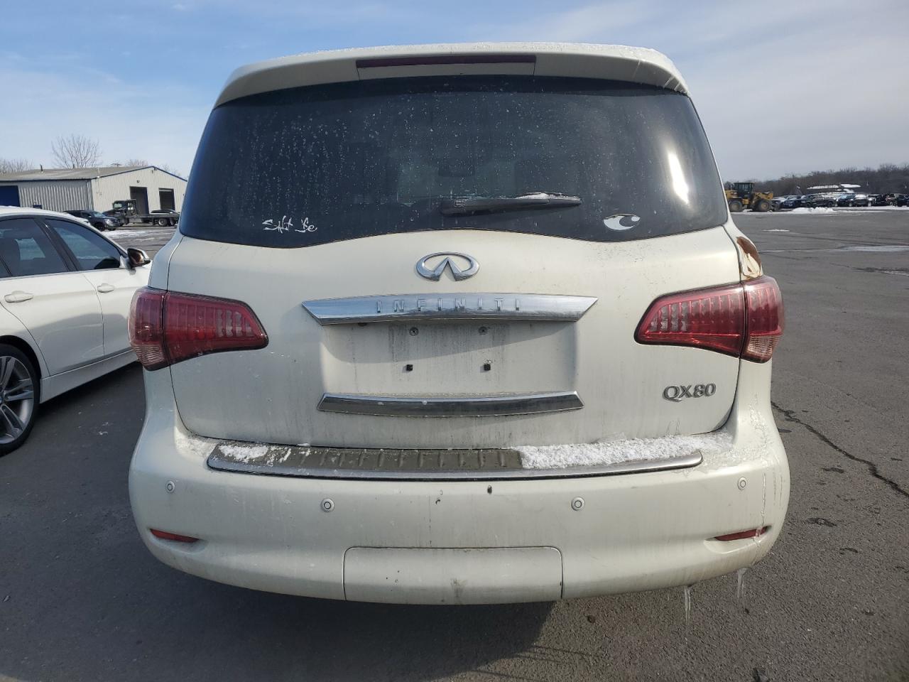 2014 Infiniti QX80 - Image 6