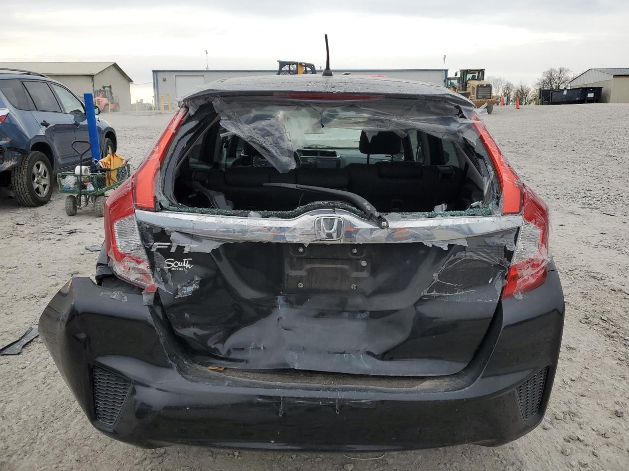 2015 Honda Fit - Image 6