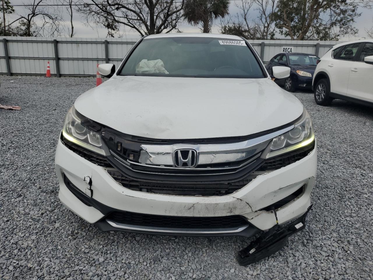 2017 Honda Accord - Image 5