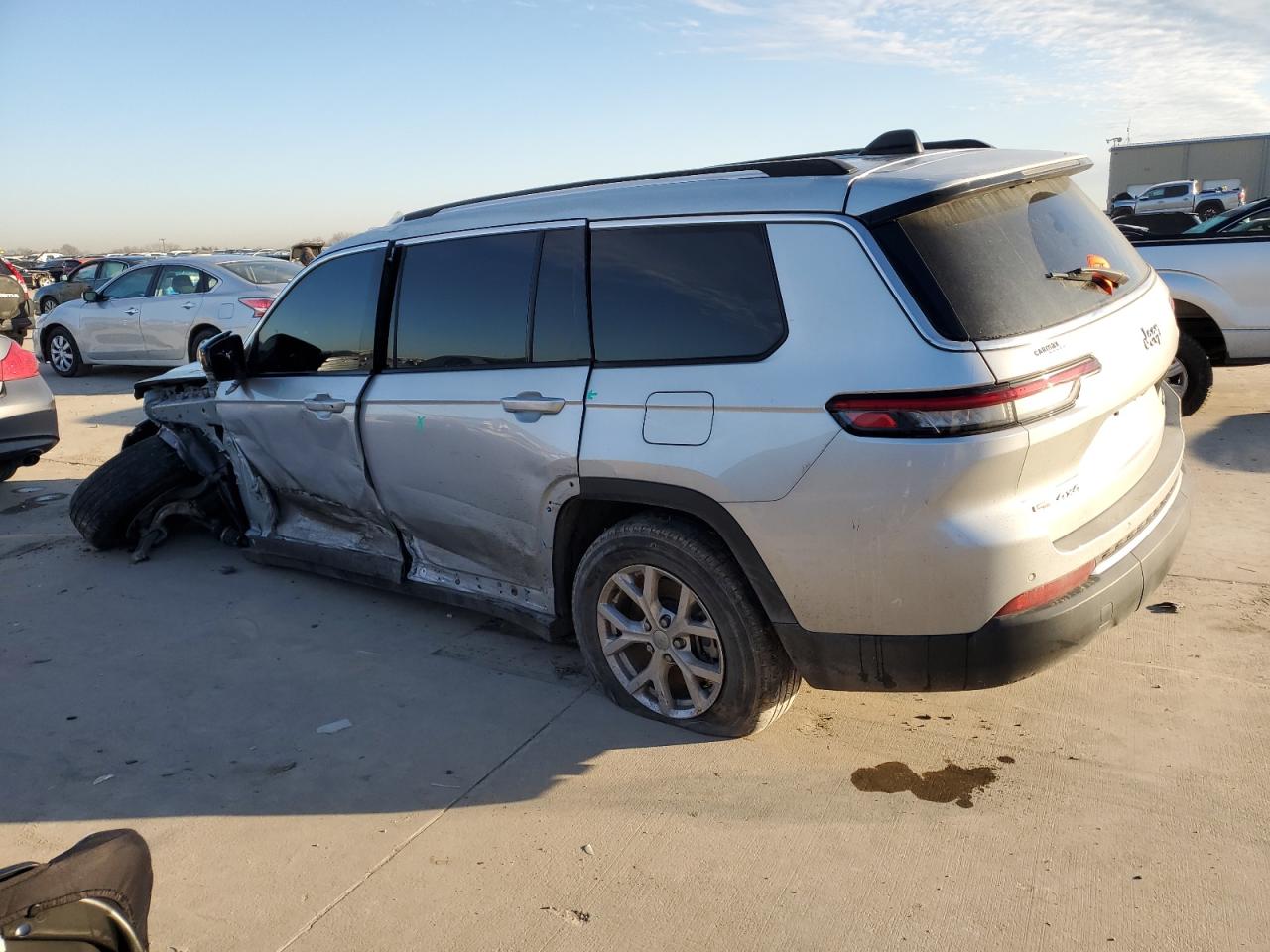 2021 Jeep Grand Cherokee - Image 2