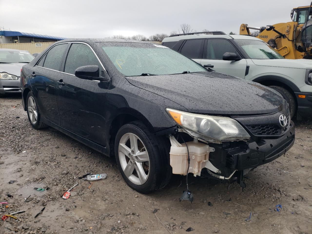2014 Toyota Camry - Image 4