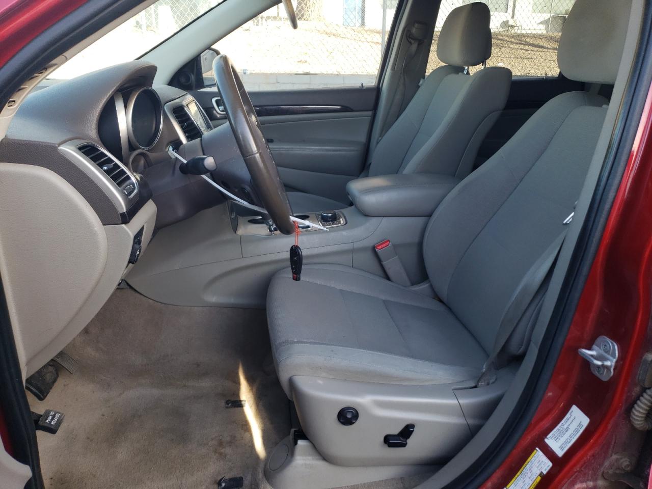 2011 Jeep Grand Cherokee - Image 7