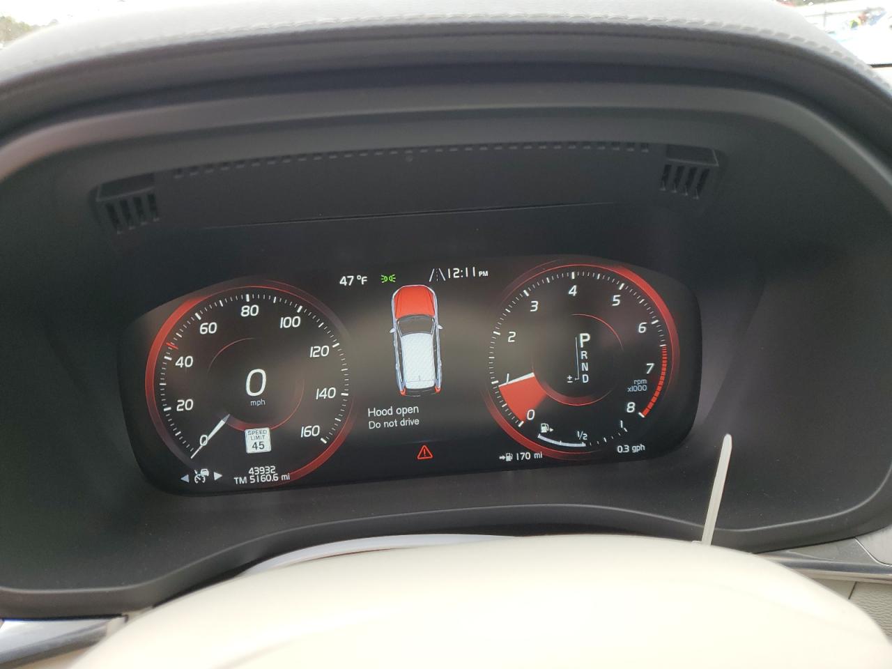 2021 Volvo XC60 - Image 9