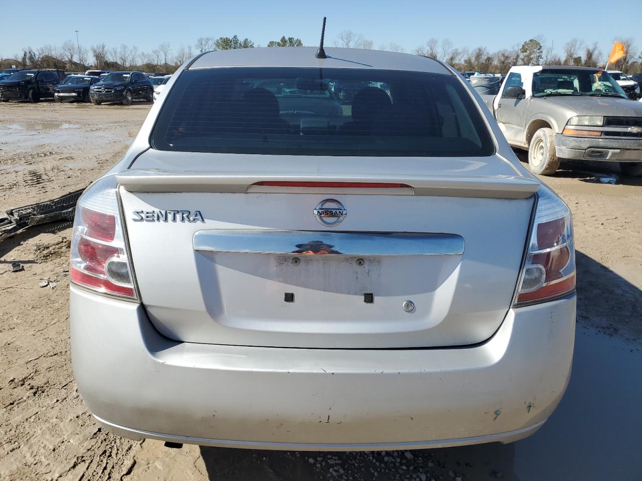 2012 Nissan Sentra - Image 6