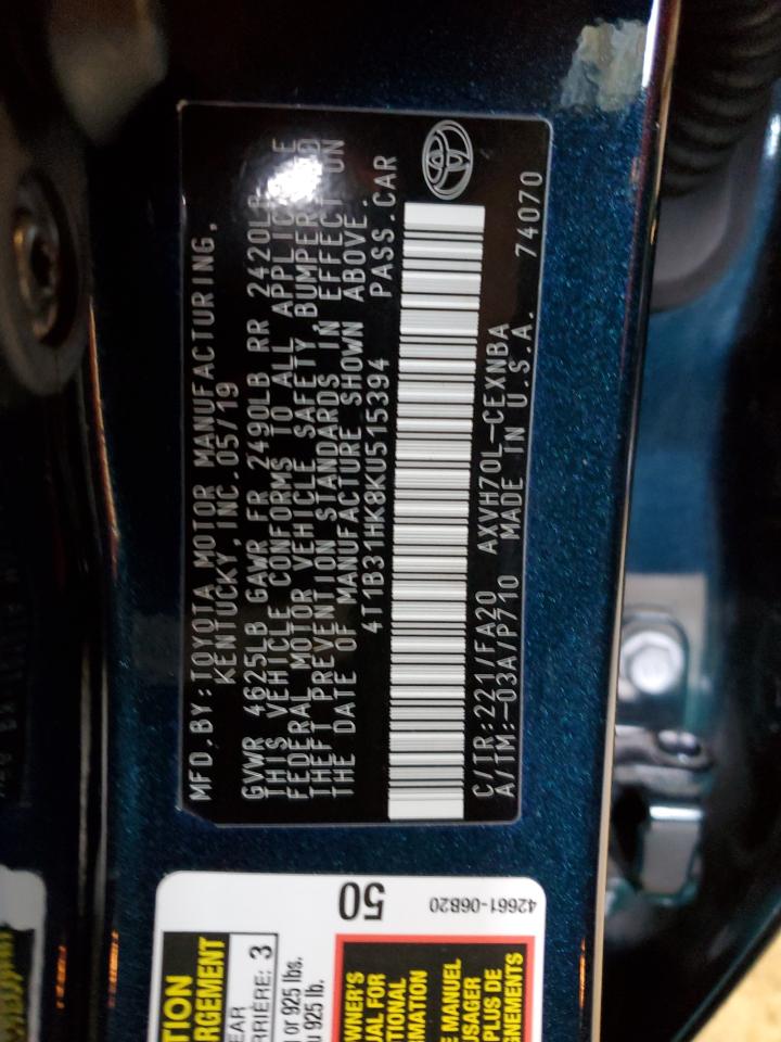 2019 Toyota Camry - Image 12