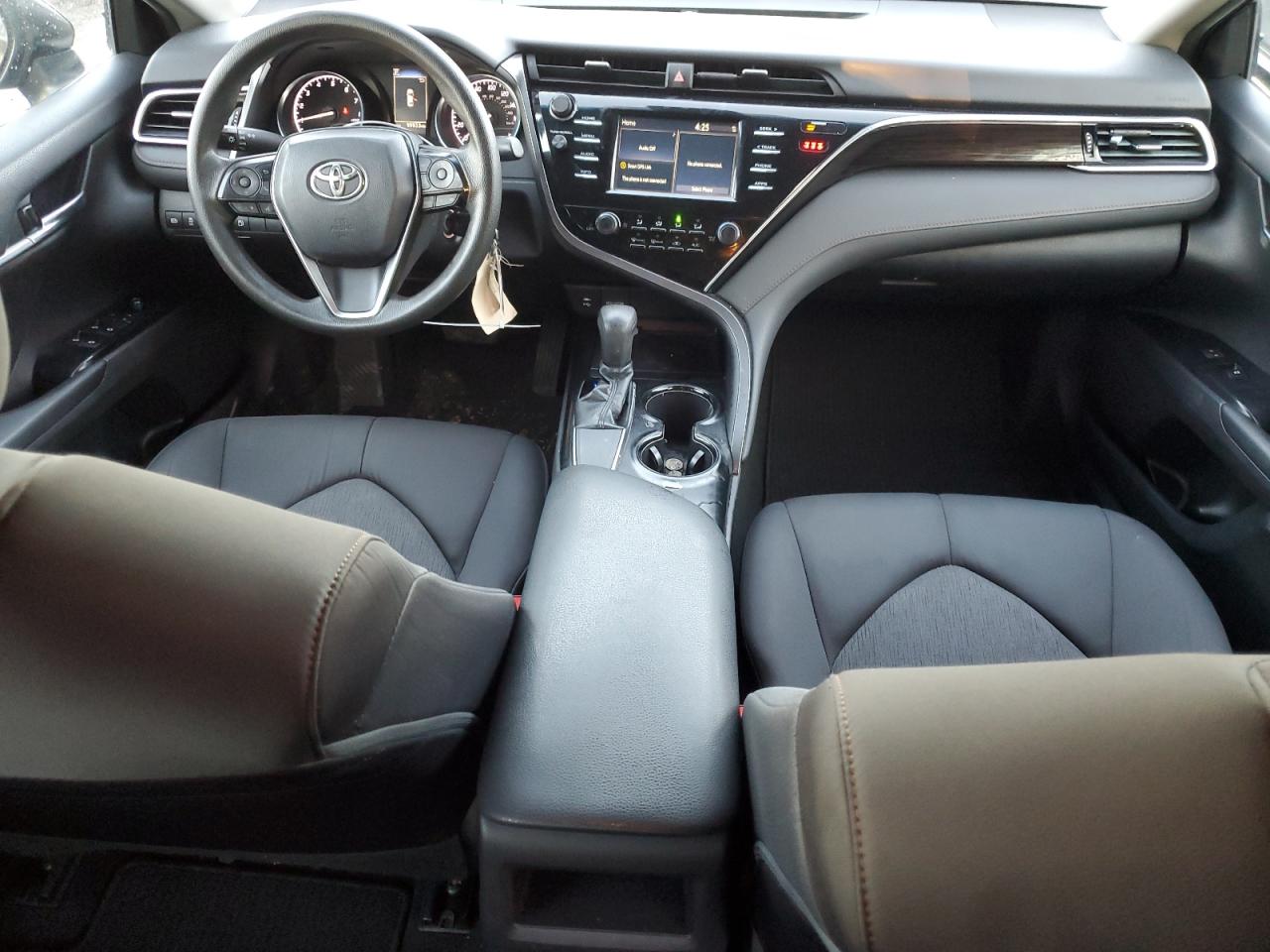 2018 Toyota Camry - Image 8