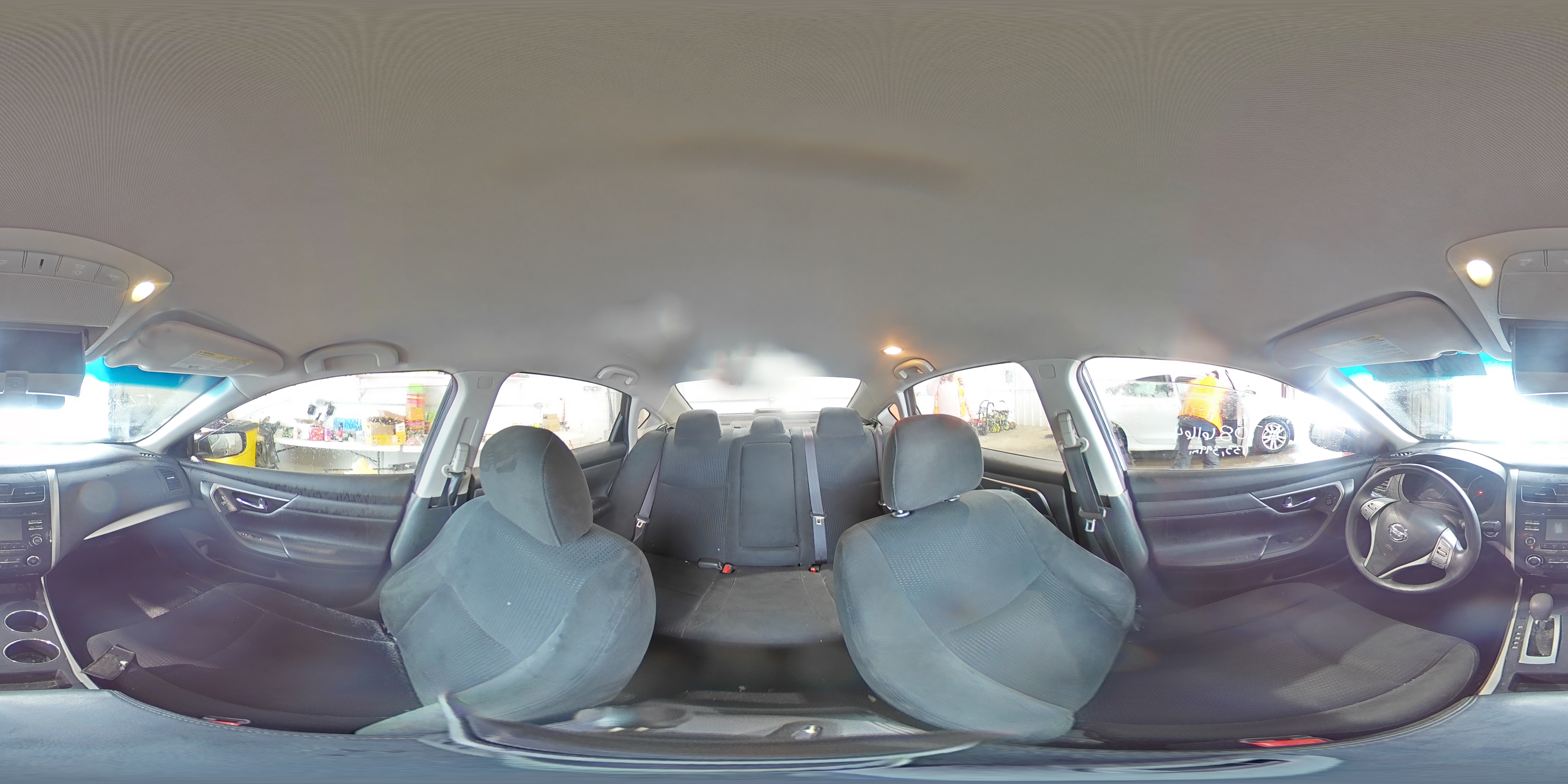 2015 Nissan Altima - Image 14