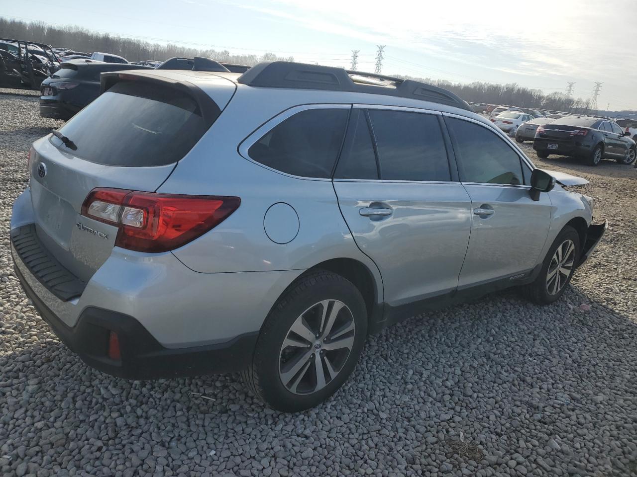 2019 Subaru Outback - Image 3