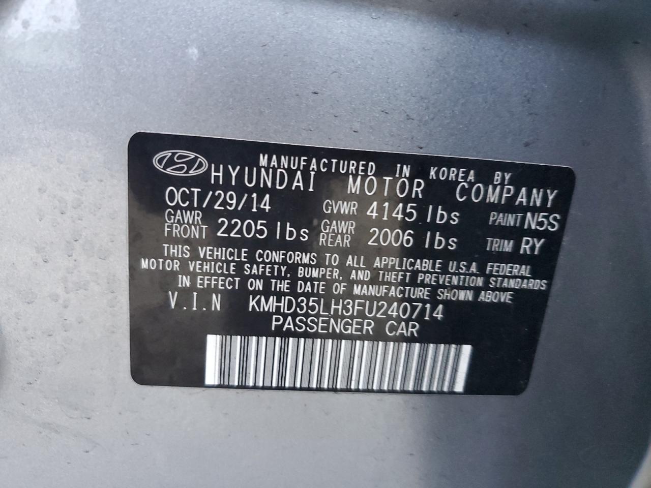 2015 Hyundai Elantra - Image 12