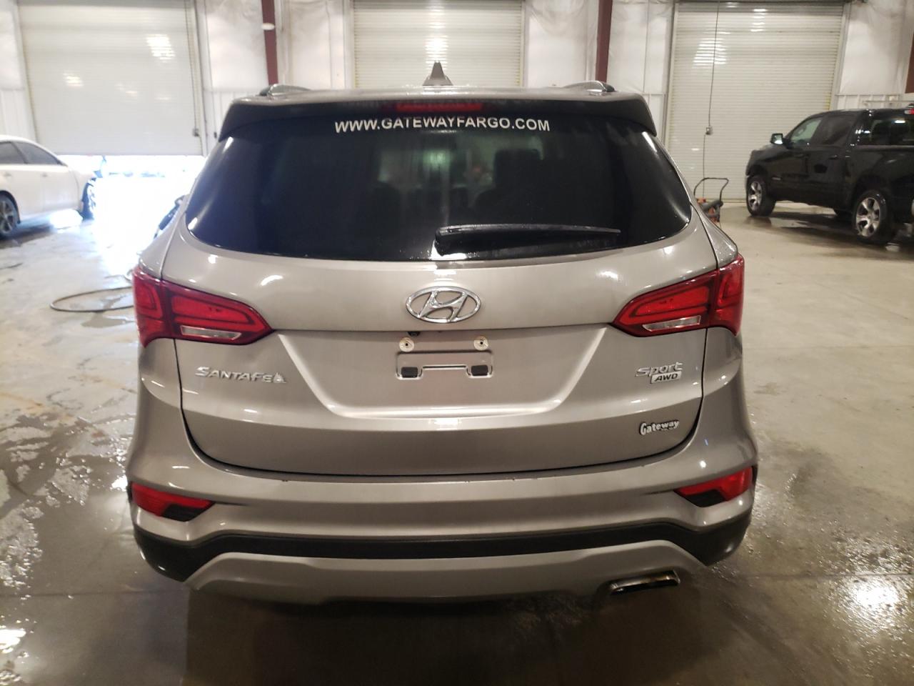 2017 Hyundai Santa Fe - Image 6
