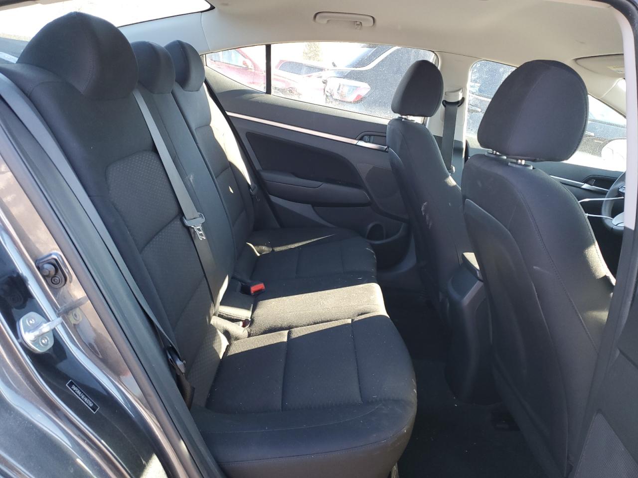 2020 Hyundai Elantra - Image 10
