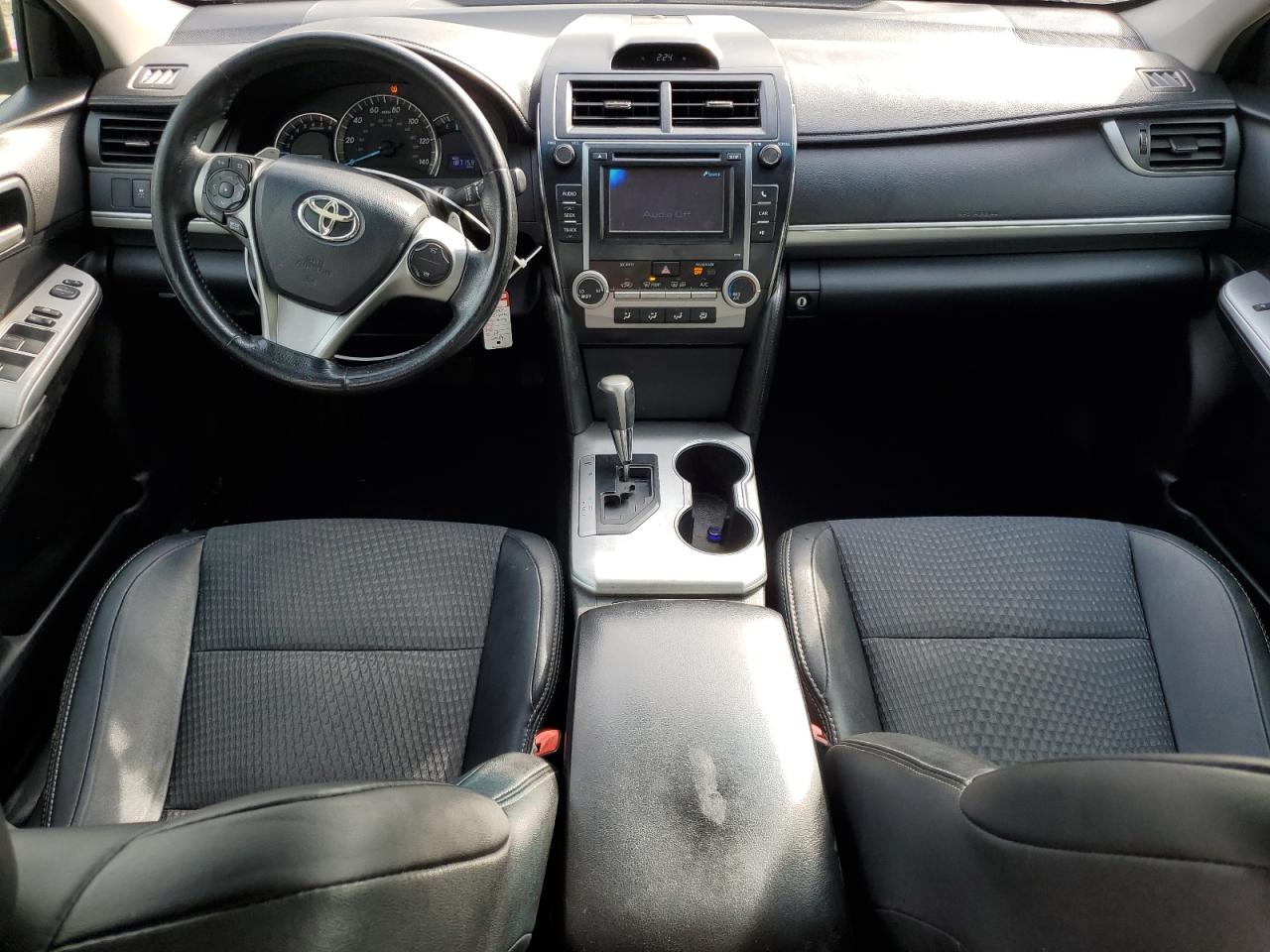 2013 Toyota Camry - Image 8