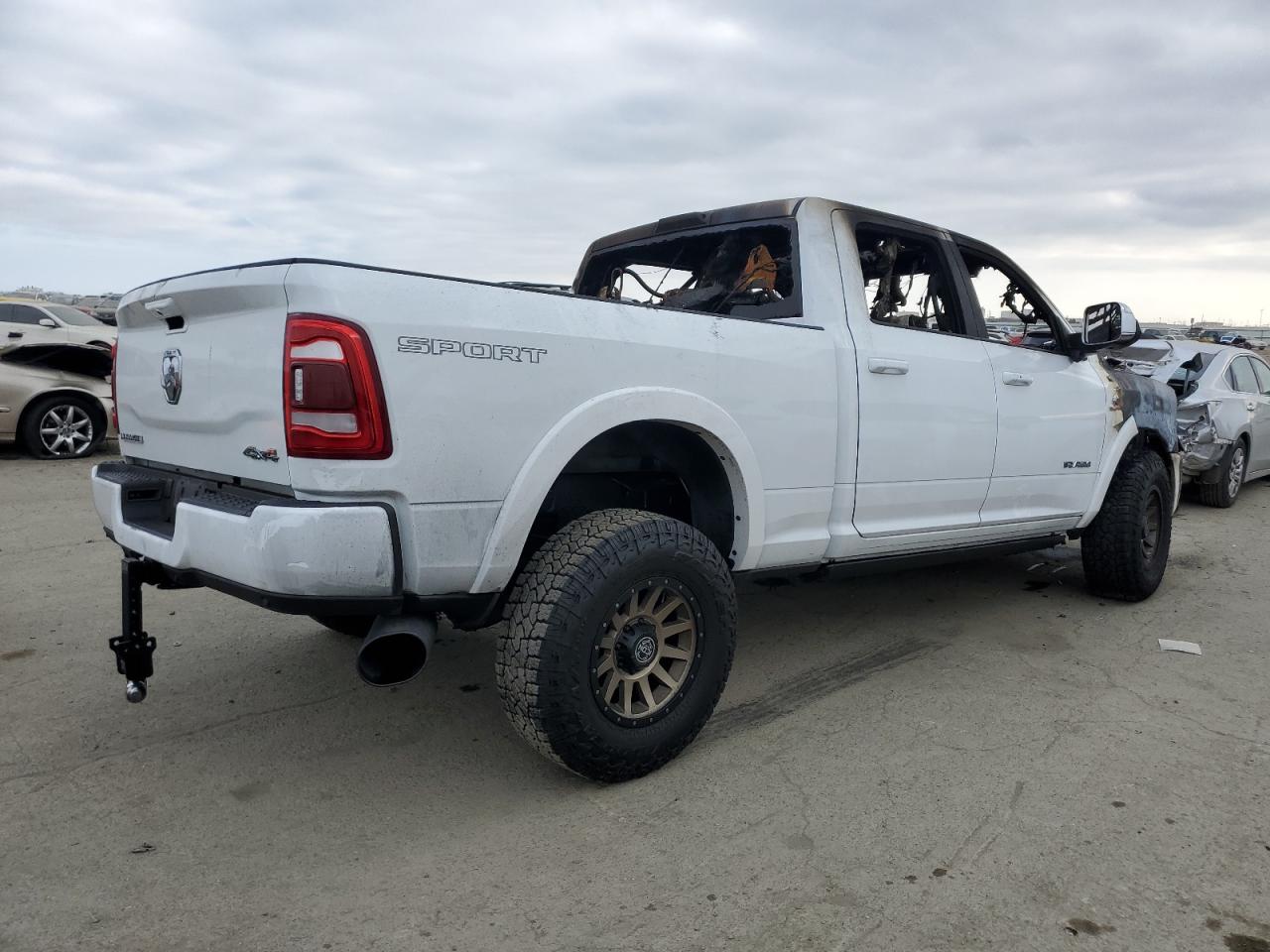 2020 RAM 3500 - Image 3