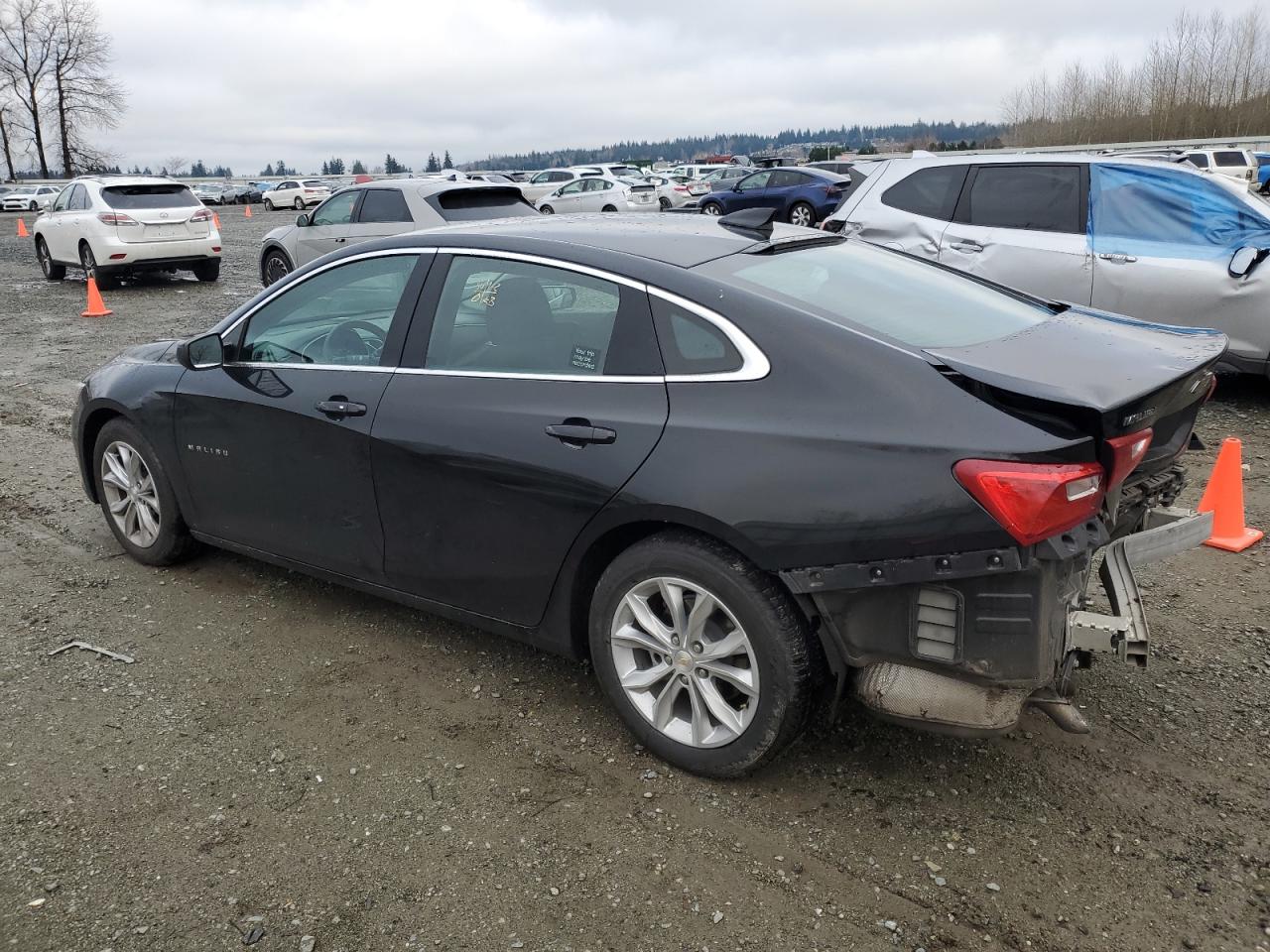 2023 Chevrolet Malibu - Image 2