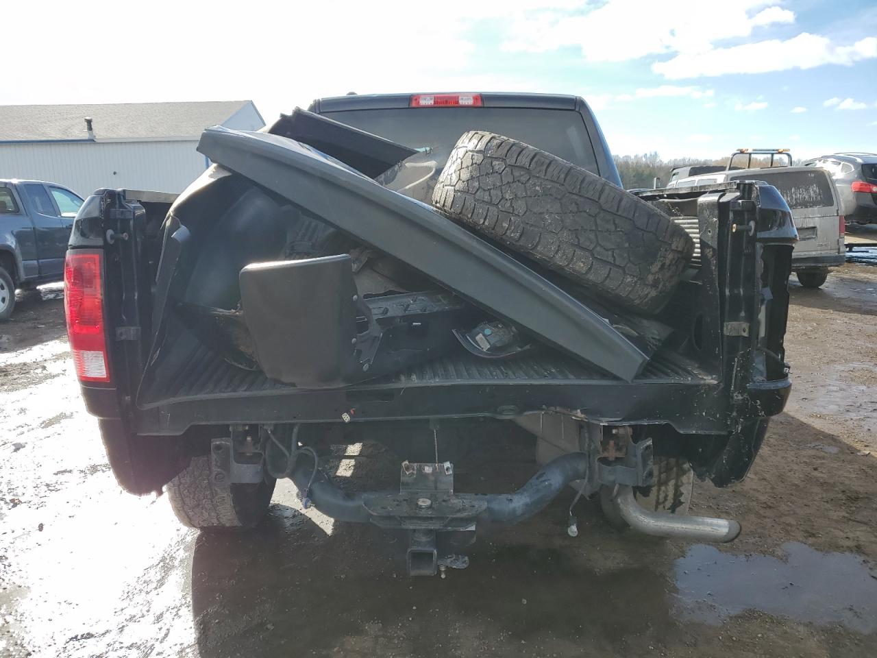 2017 RAM 1500 - Image 6