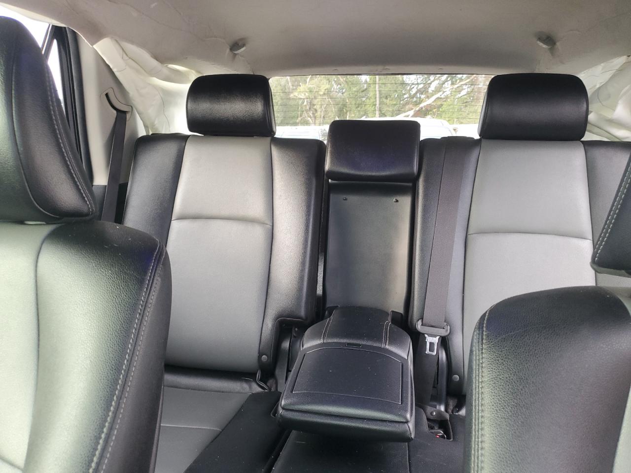 2016 Toyota 4Runner - Image 10