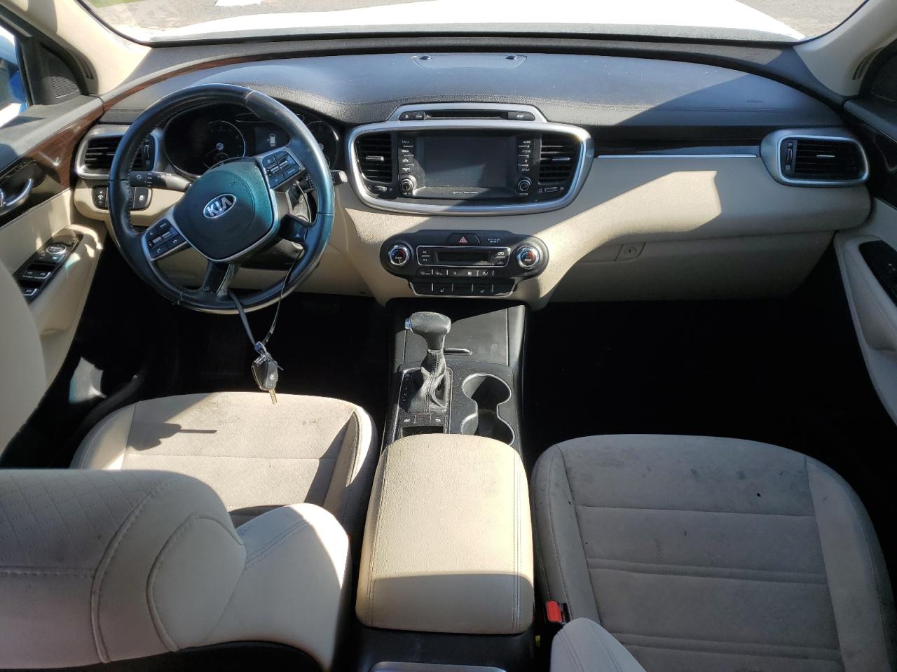 2019 Kia Sorento - Image 8